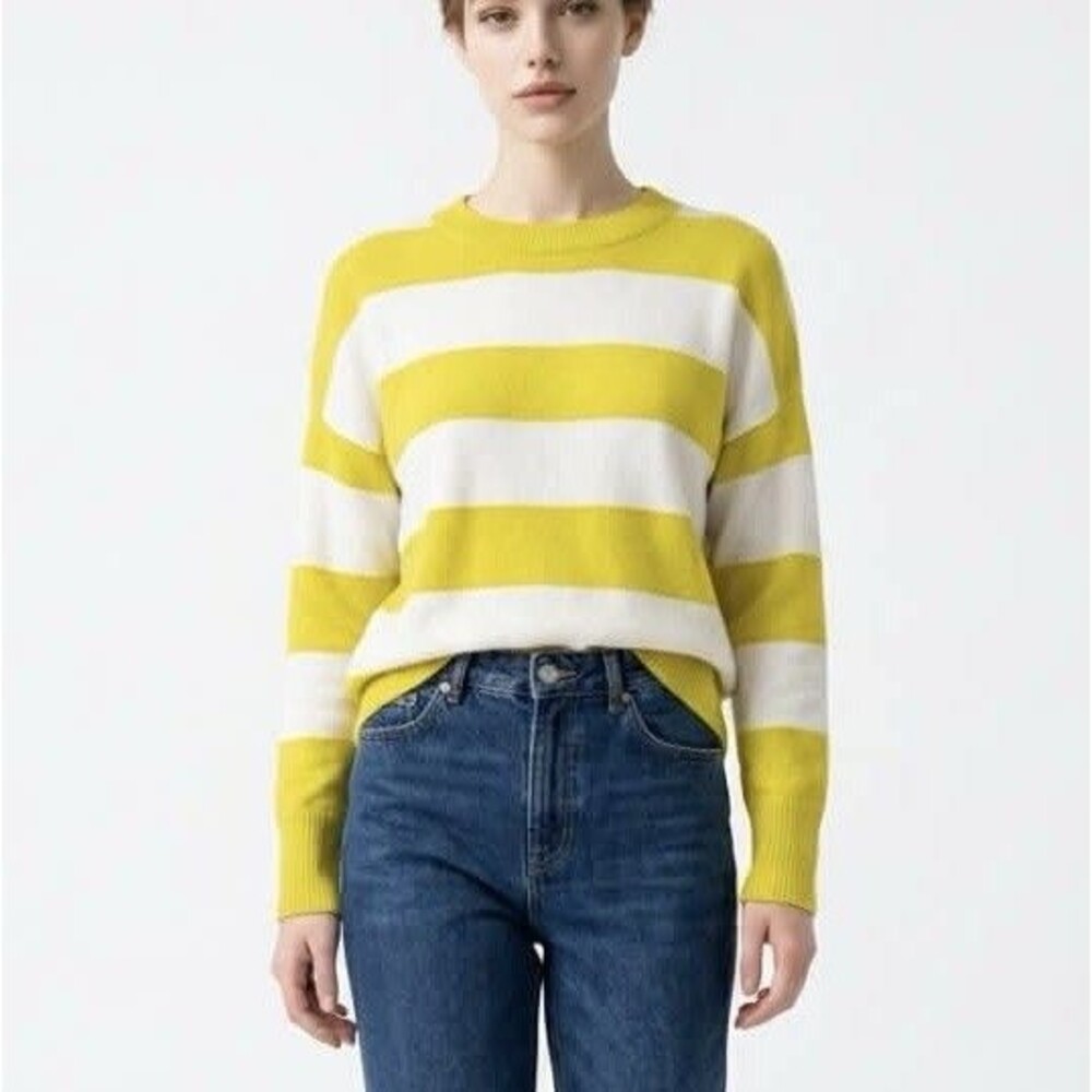 Women’s XS Vince Camuto Yellow White Stripe Knit Sweater Long Sleeve